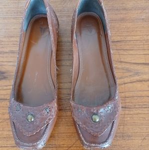 Frye brown leather flats 8B